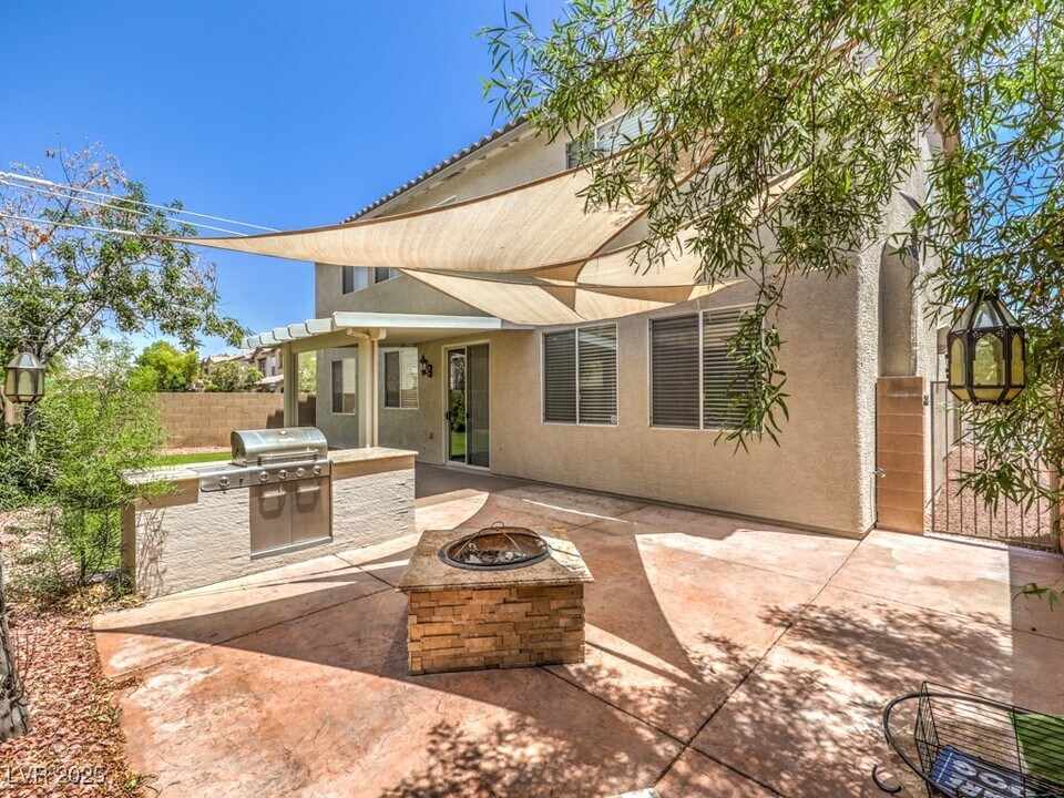 4133 N Perfect Lure St in Las Vegas, NV - Building Photo