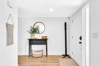 2921 Captiva Dr in Sarasota, FL - Building Photo - Building Photo