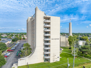 The Heritage in Brampton, ON - Building Photo - Building Photo