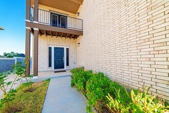 3305 Charolais Dr in Laredo, TX - Building Photo - Building Photo