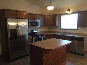 922 31st Ave W in West Fargo, ND - Building Photo - Building Photo