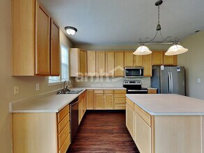 9179 N Waterfront Way in McCordsville, IN - Foto de edificio - Building Photo