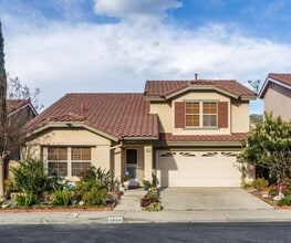 1833 Mirador Dr in Azusa, CA - Building Photo - Building Photo