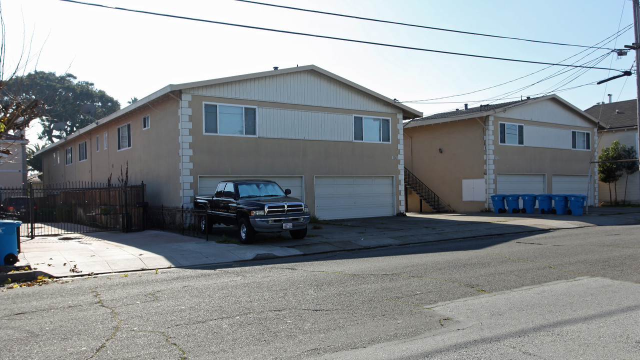 126-136 San Felipe Ave in San Bruno, CA - Building Photo