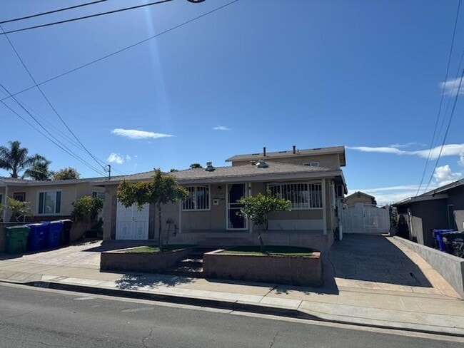 property at 2738 Baily Ave