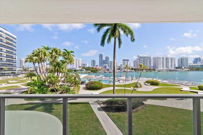 property at 900 Bay Dr