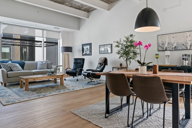 Inglewood Lofts in Edmonton, AB - Building Photo