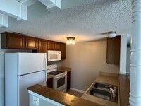 1717 S Cypress St, Unit 1123 in Wichita, KS - Building Photo - Building Photo