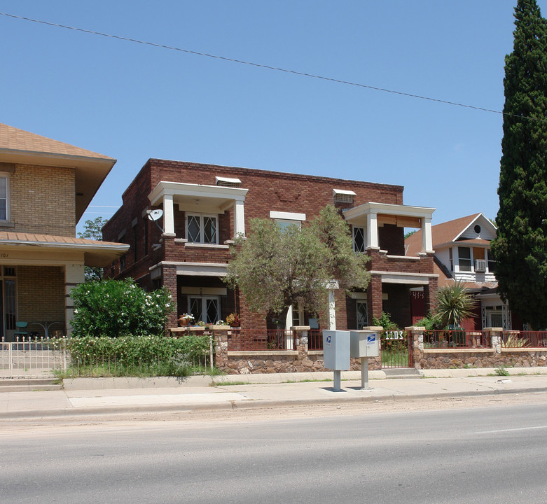 1103 E Rio Grande Ave in El Paso, TX - Building Photo