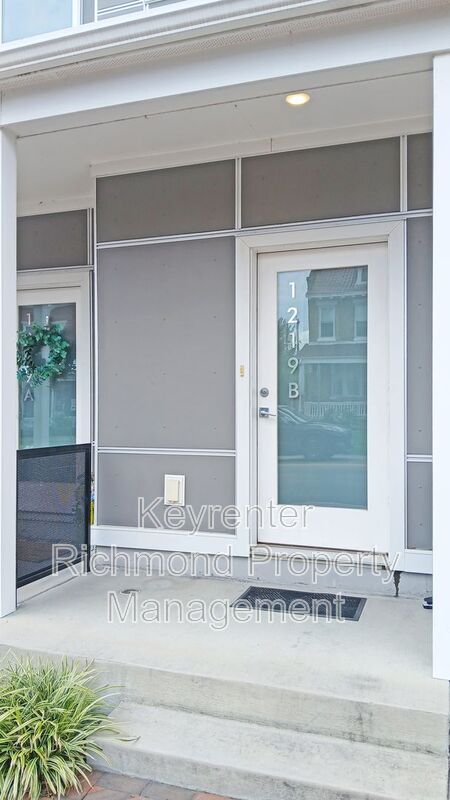 property at 1219 Bainbridge St