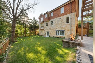 2 Hudson St in Hastings On Hudson, NY - Building Photo - Building Photo
