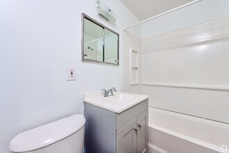 Chili Garden Apartments in Rochester, NY - Building Photo - Interior Photo