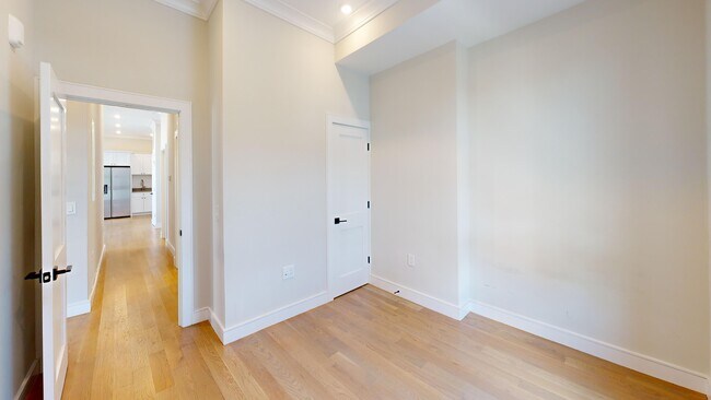 20 Highgate St, Unit 18 highgate street in Boston, MA - Foto de edificio - Building Photo