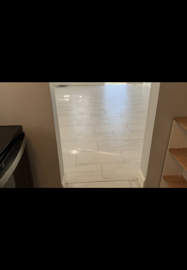 217 SW 4th Ave in Hallandale Beach, FL - Foto de edificio - Building Photo