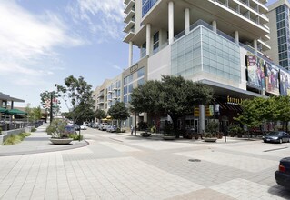 The Heights at Park Lane in Dallas, TX - Building Photo - Building Photo