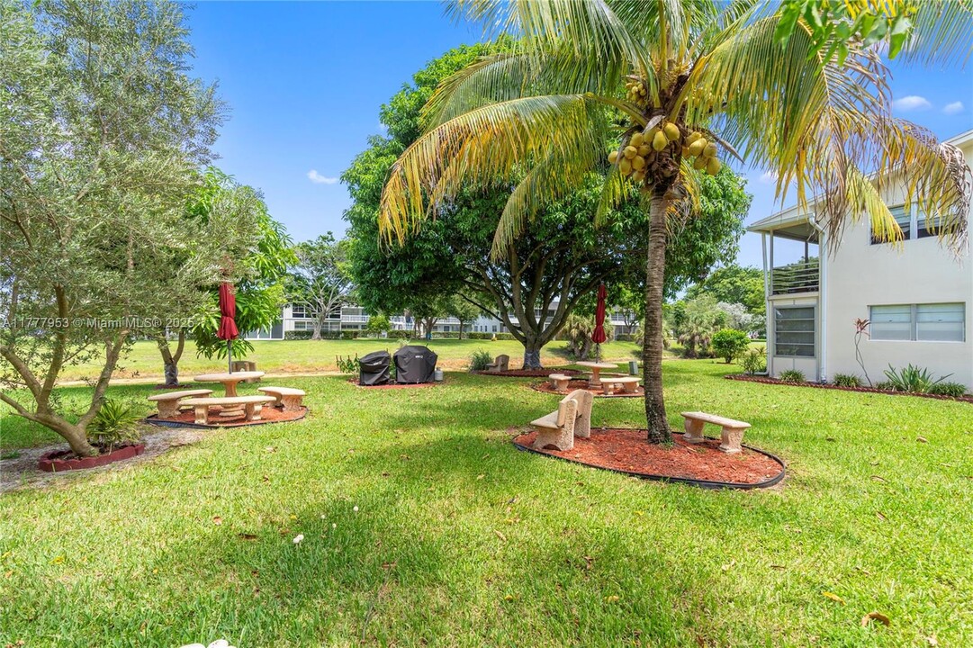 4 Markham A in Deerfield Beach, FL - Foto de edificio