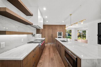 2904 Westhill Dr in Austin, TX - Building Photo - Building Photo