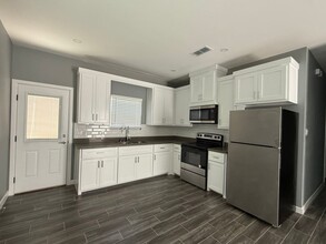 3104 W Driftwood St in Edinburg, TX - Building Photo - Building Photo
