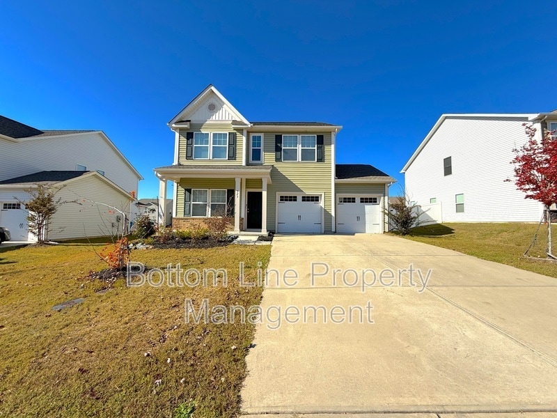 523 Contentment Dr in Locust, NC - Building Photo