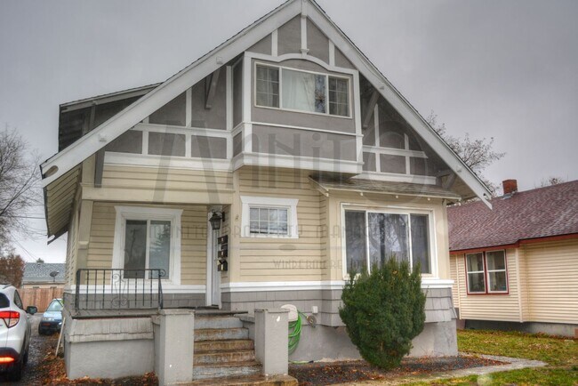 property at 427 W Garland Ave