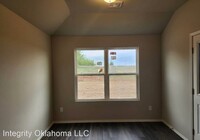 11608 NW 95th St photo'