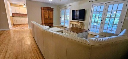 1575 S Ridge Dr in Marietta, GA - Building Photo - Building Photo