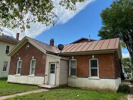 1224 7th St S, Unit 1224 in La crosse, WI - Building Photo