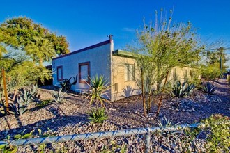 Cambridge Apartments in Phoenix, AZ - Building Photo - Building Photo