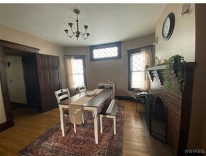 114 Russell St in Buffalo, NY - Building Photo - Building Photo