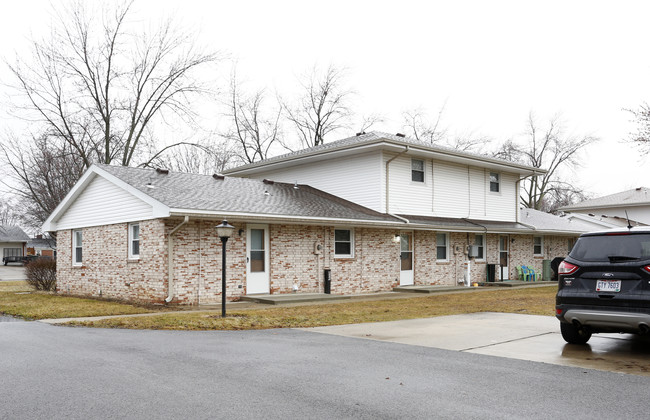 1709 Hilton Ave in Findlay, OH - Foto de edificio - Building Photo