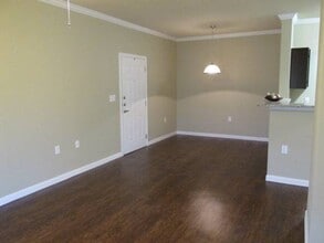 Oakland Hills in Floresville, TX - Building Photo - Building Photo