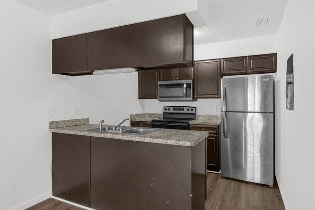 2920 SE 53rd Ct in Ocala, FL - Building Photo - Building Photo