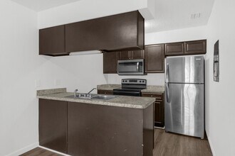 2920 SE 53rd Ct in Ocala, FL - Building Photo - Building Photo