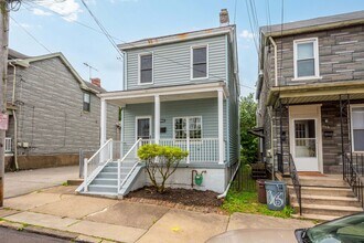 1908 McClure St in Homestead, PA - Building Photo - Building Photo