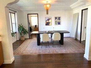 1226 S Orange Grove Ave, Unit 1226 in Los Angeles, CA - Building Photo - Building Photo