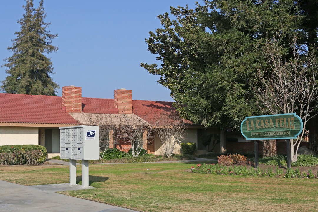 La Casa Feliz Rental Condominiums in Fresno, CA - Foto de edificio