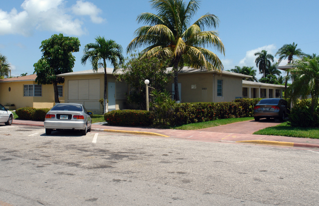 The Enclave in Miami Beach, FL - Building Photo