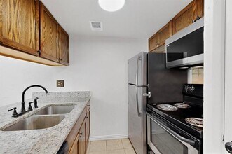 2003 Bennett Ave in Dallas, TX - Building Photo - Building Photo