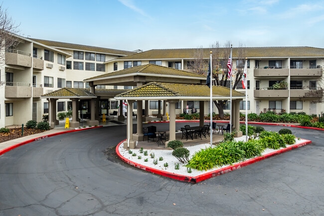 Standiford Place in Modesto, CA - Building Photo - Building Photo