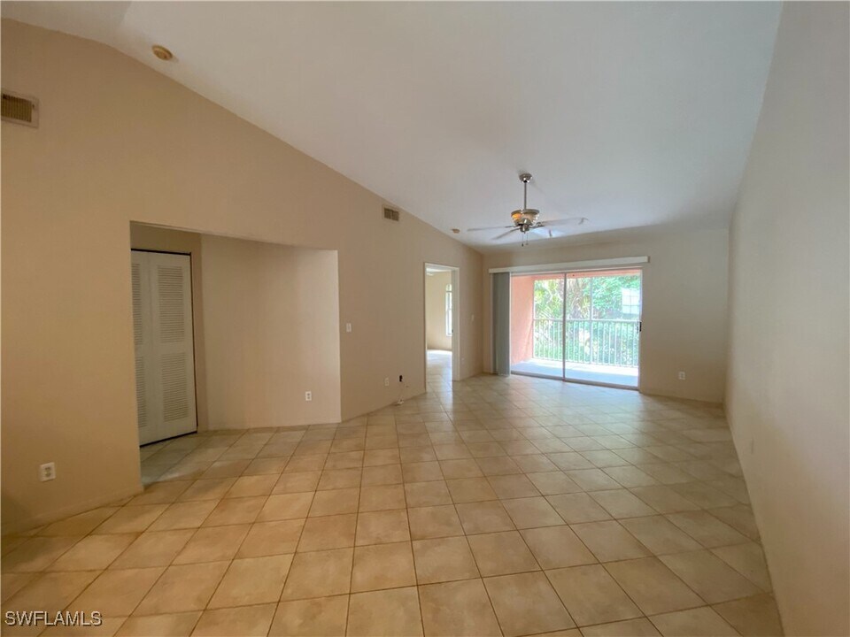 28260 Pine Haven Way in Bonita Springs, FL - Building Photo