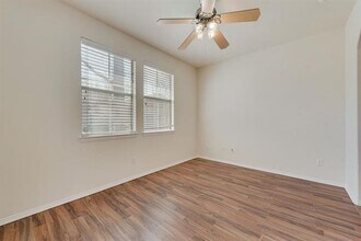 9913 Lexington Dr in Providence Village, TX - Building Photo - Building Photo