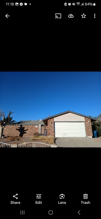 401 Cactus Bloom Ln in Las Vegas, NV - Building Photo