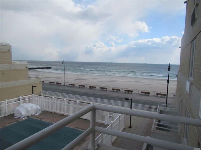 450 W Broadway-Unit -3A in Long Beach, NY - Building Photo - Building Photo