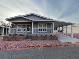 6770 W State Rte 89A in Sedona, AZ - Building Photo