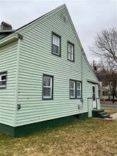 229 Francis St in Watertown, NY - Foto de edificio - Building Photo