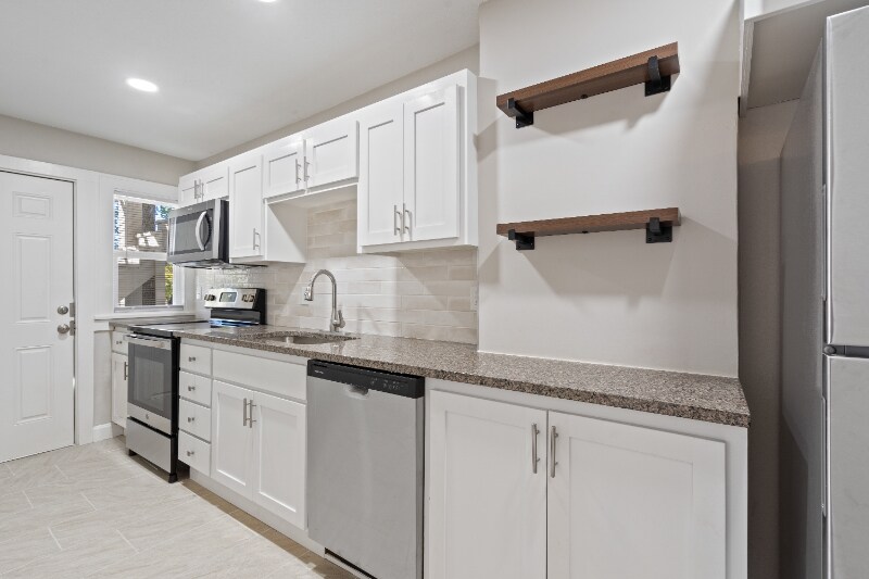 1817 W 41st St, Unit 1E in Kansas City, MO - Building Photo