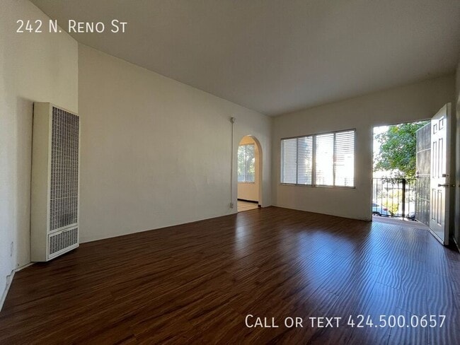 242 N Reno St in Los Angeles, CA - Building Photo - Building Photo