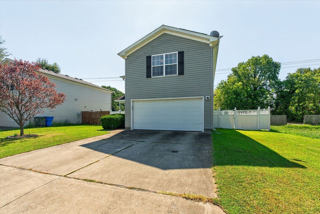 3659 Cape Henry Ave in Norfolk, VA - Building Photo