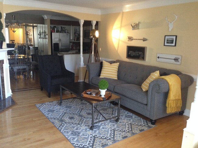 property at 247 Cobblestone Trl