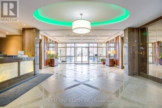 2470 Prince Michael Drive in Oakville, ON - Building Photo - Building Photo